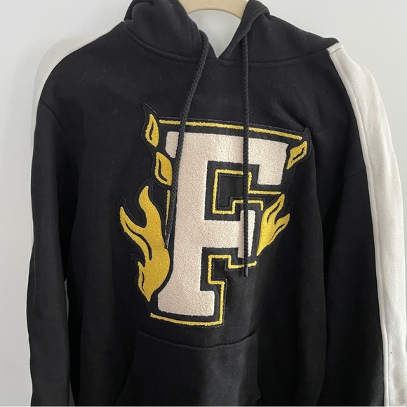 PUMA × Rihanna hoodie sweater - Picture 3 of 5